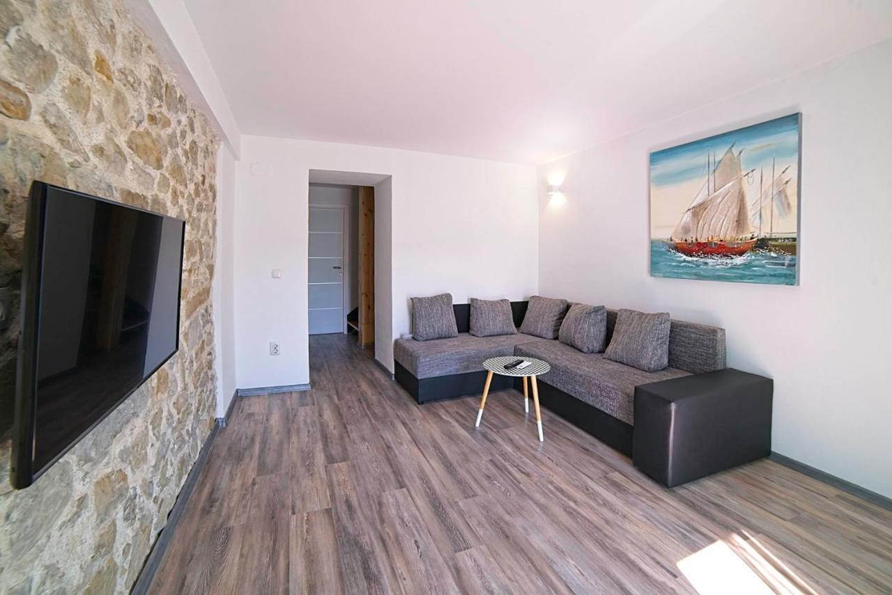 Holiday House Rab Kampor Exterior photo